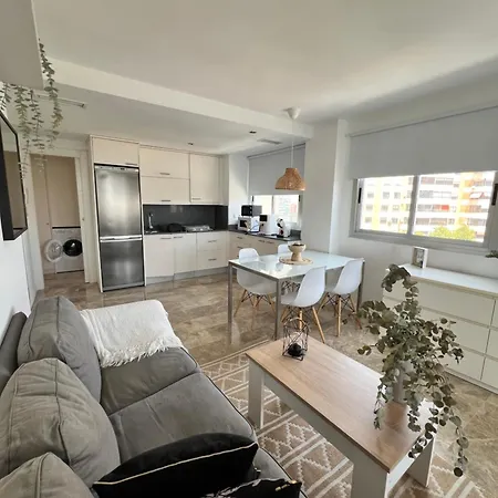 Loft Apartment *